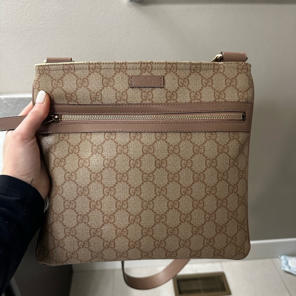 Gucci blush cross body bag